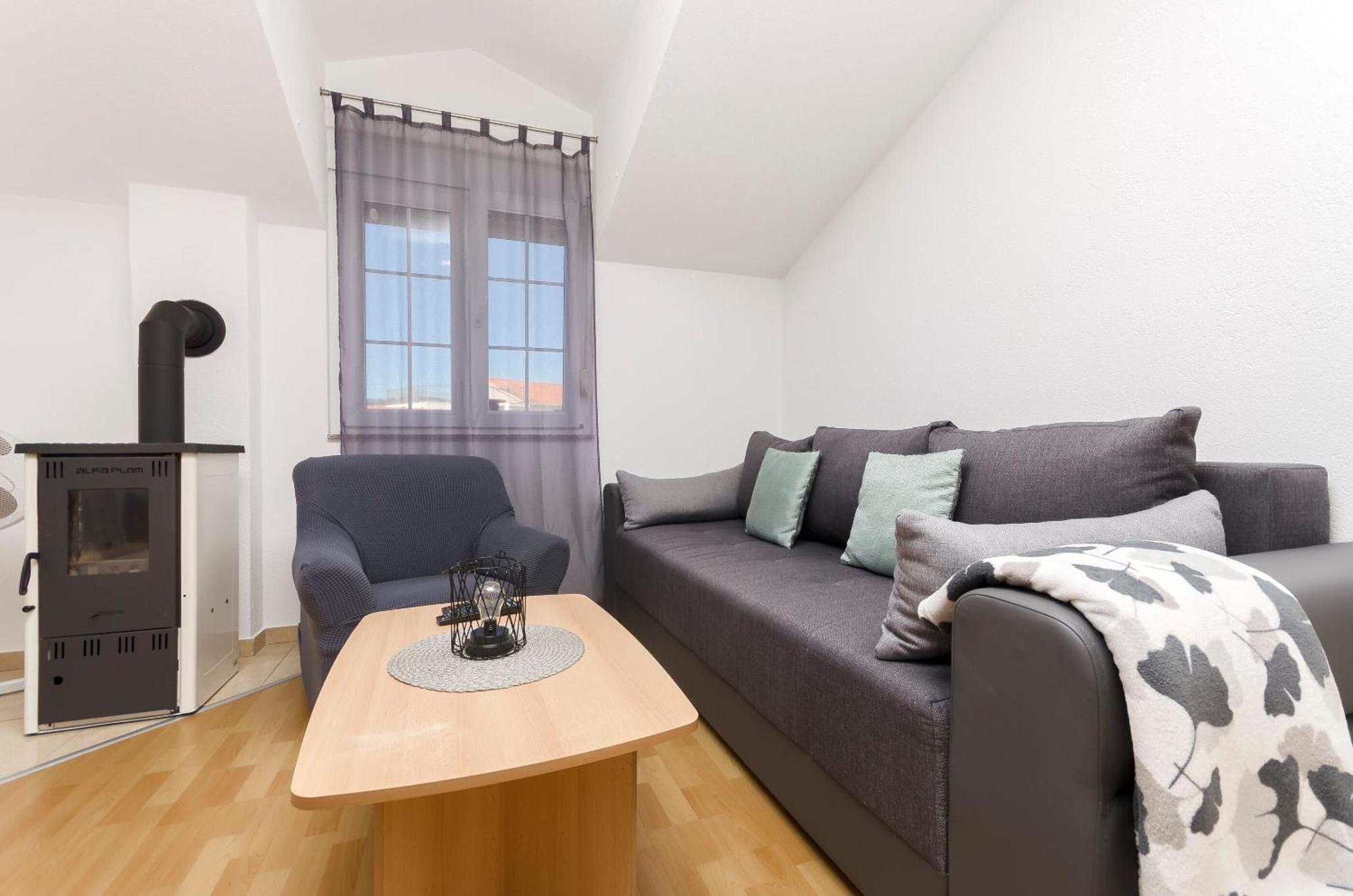 Apartment Ani Водице Екстер'єр фото