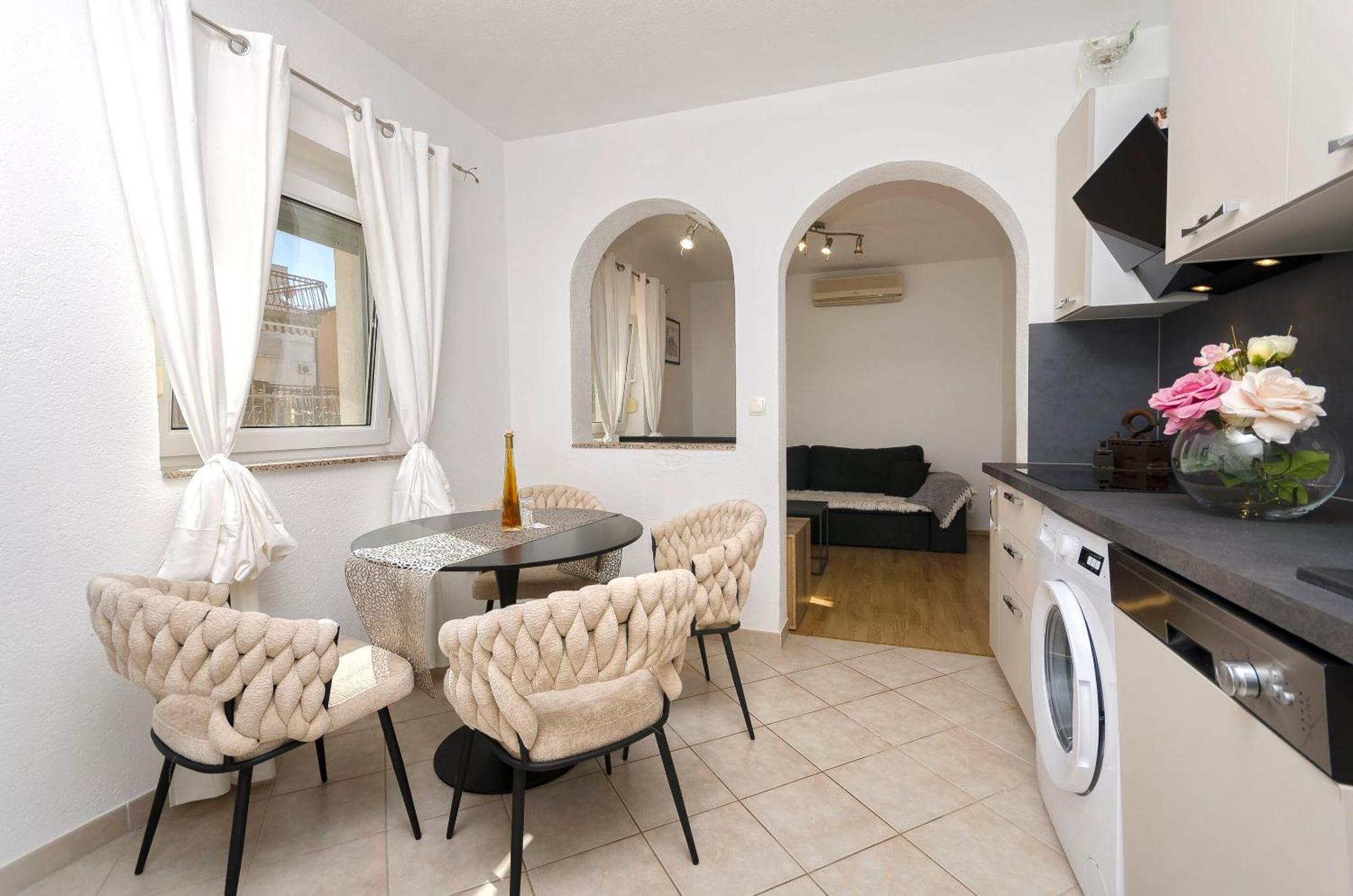 Apartment Ani Водице Екстер'єр фото